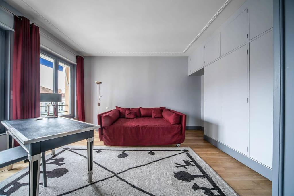 L'anthracite - Proche Opera & Centre-ville Apartment Vichy